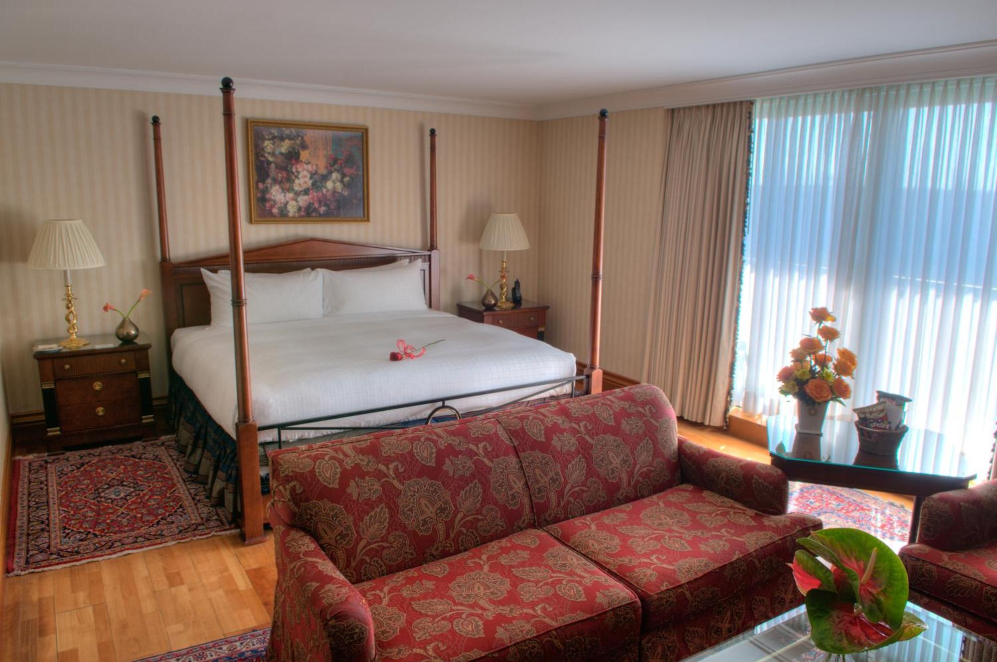 The Waterside Inn Миссиссага Номер фото
